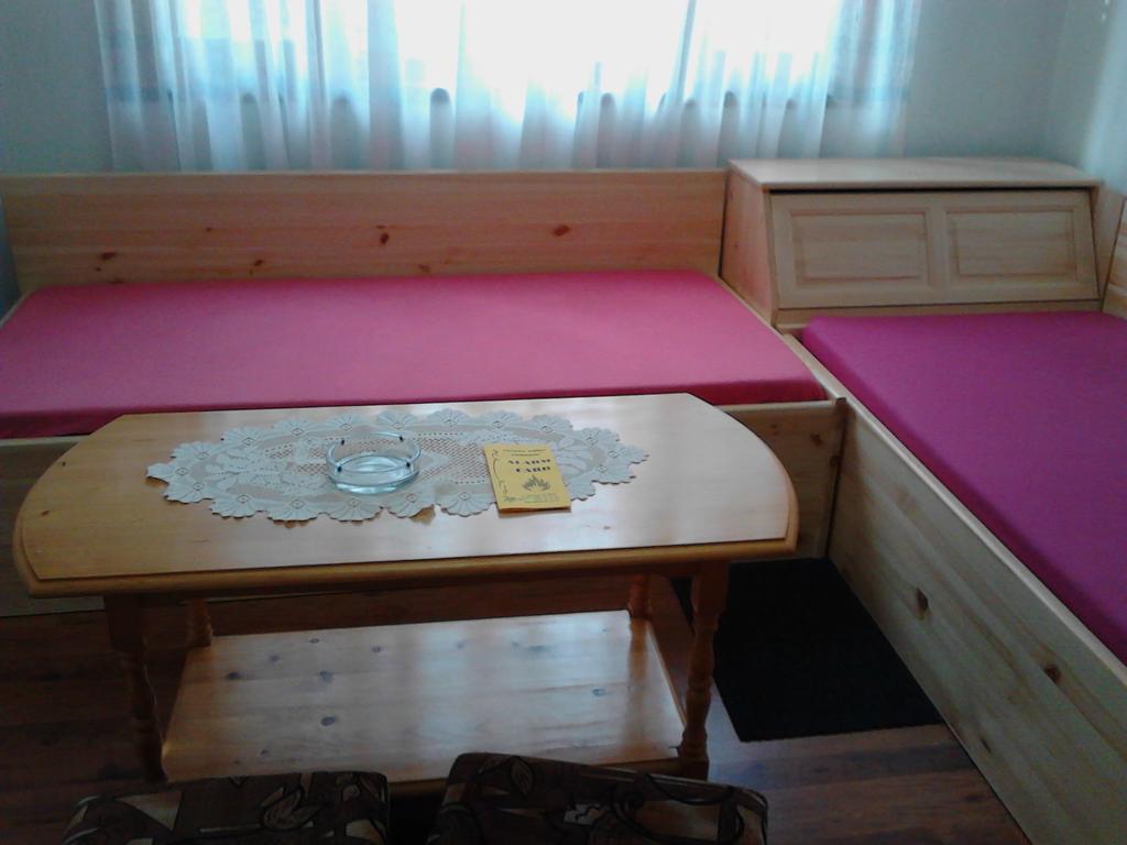 Family Hotel Shisharka Batak Luaran gambar